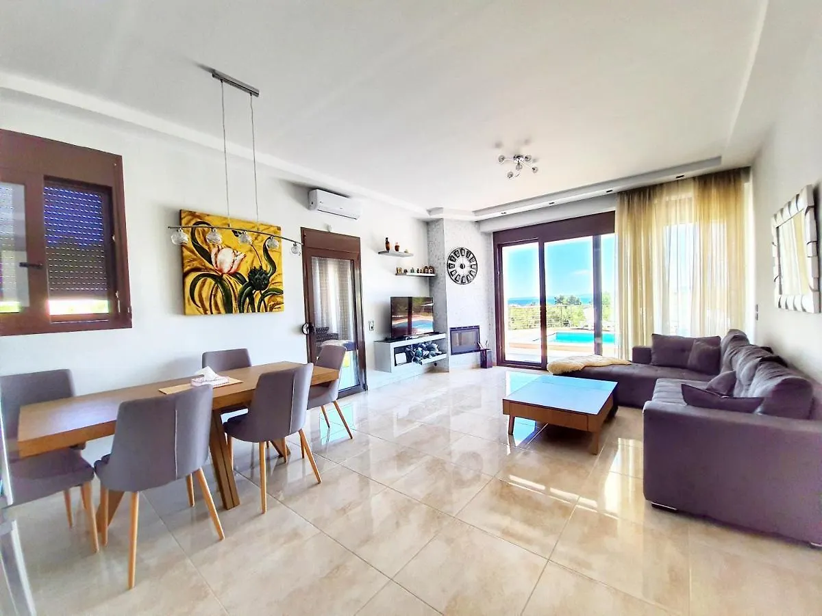 Domus Luxury Villas Hanioti